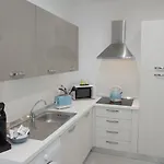 House Lady 公寓 泰拉西尼