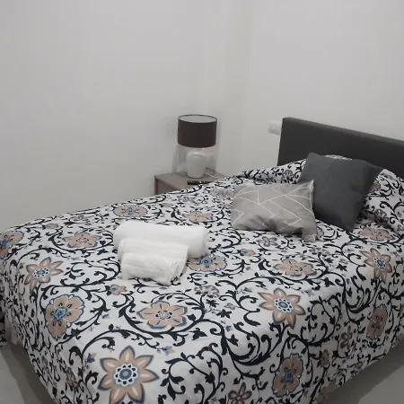 House Lady * 泰拉西尼